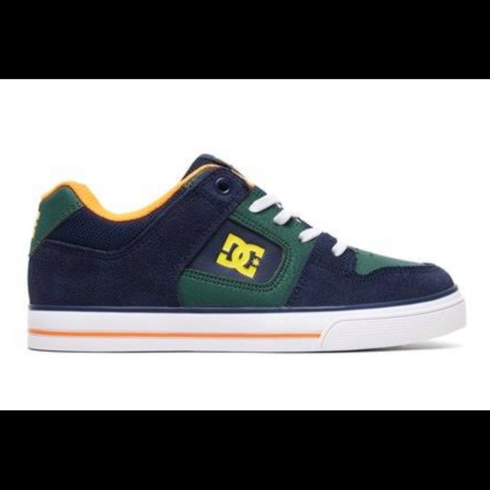DC Pure Elastic tennis shoes. New in Box! Nice